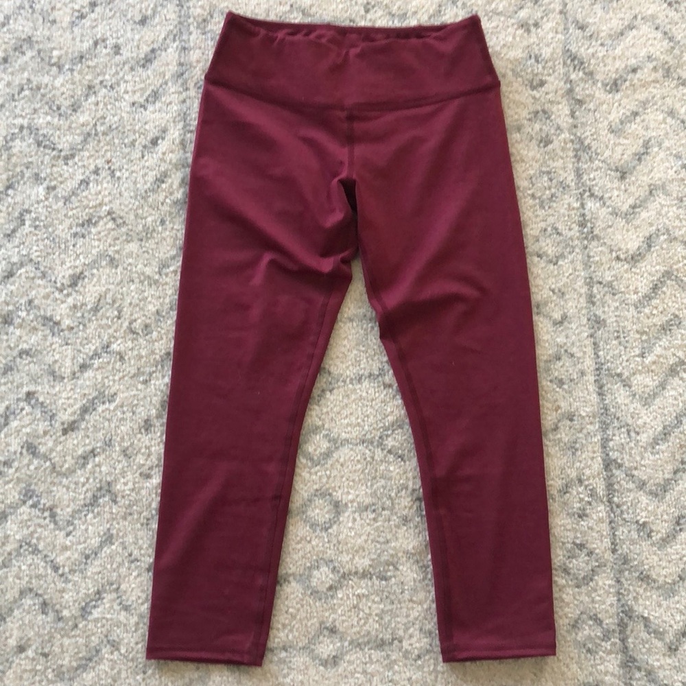 Burgundy Rogue workout Capri
